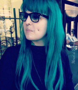 coloration cheveux vert emeraude