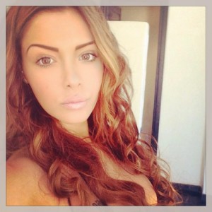 couleur cheveux nabilla
