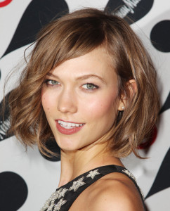couleur cheveux karlie kloss